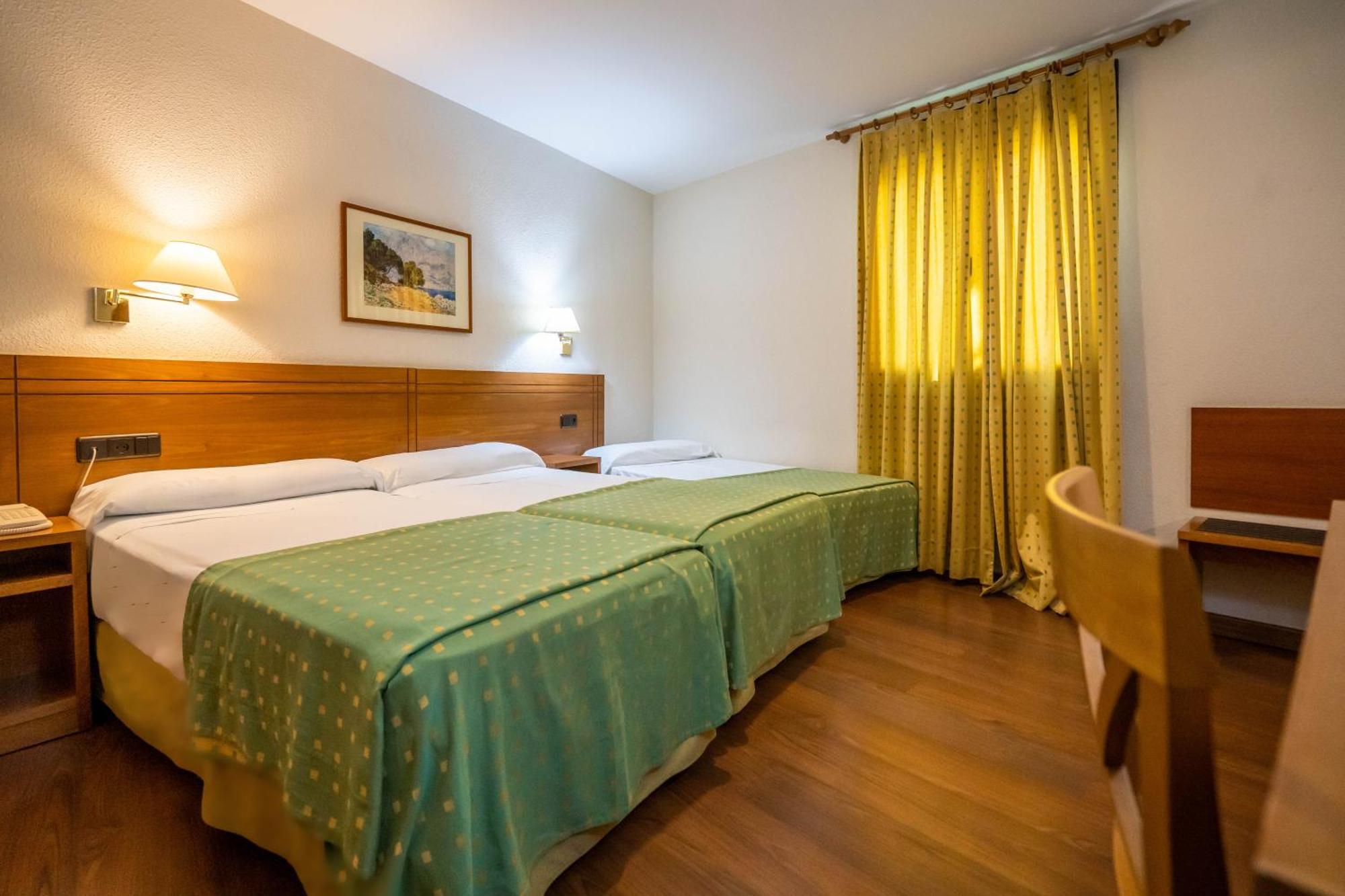Yit Conquista De Toledo Hotel Exterior foto